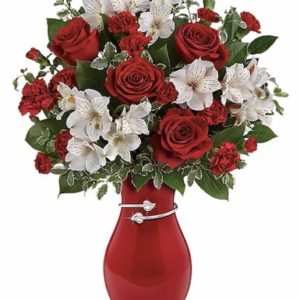 Teleflora's Pair of Hearts Bouquet