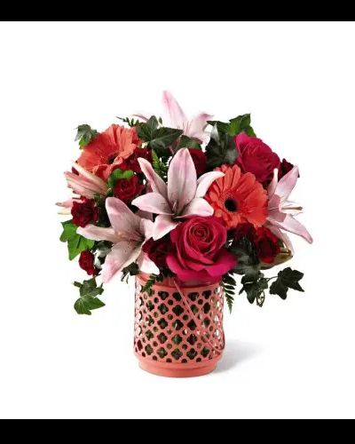 Send a wave of beautiful, bright and very on-trend coral pink splashing across every special occasion.